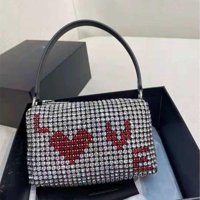 2023 luxury wallet designer bags shiny female clutch brand diamond shoulder handbag leather hobo-bag two-tone messenger for bag
2023 luxury wallet designer bags shiny female clutch brand diamond shoulder handbag leather hobo-bag two-tone messenger for bag
